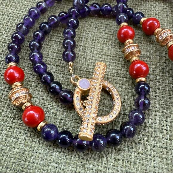 VINTAGE Purple and Red Glass Bead Goldtone necklace with Swarovski Crystals 34" - Picture 4 of 8